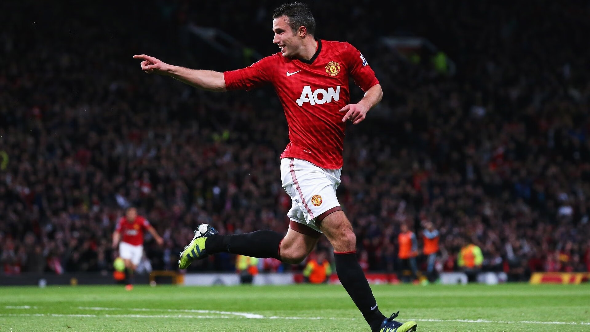 未来足球王者：新星在欧冠的崭露头角，未来足球十大潜力球星